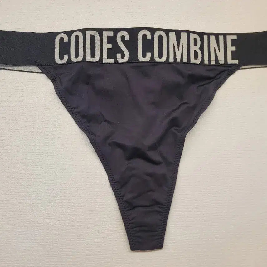 [BUNJANG] Women's Thong Panties (New) Size 100 / 여성 티팬티 (새상품) 100