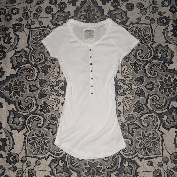 [BUNJANG] Abercrombie White Button Slim Fit Short Sleeve T-Shirt / 아베크롬비 화이트 버튼 슬림핏 반팔