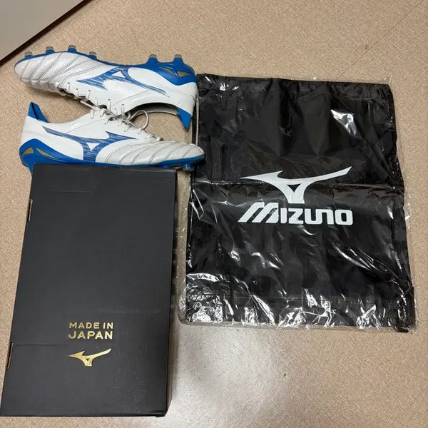[BUNJANG] Mizuno Morelia Neo IV Japan MD 270 FG Soccer Cleats / 미즈노 모렐리아 네오4 재팬 MD 270