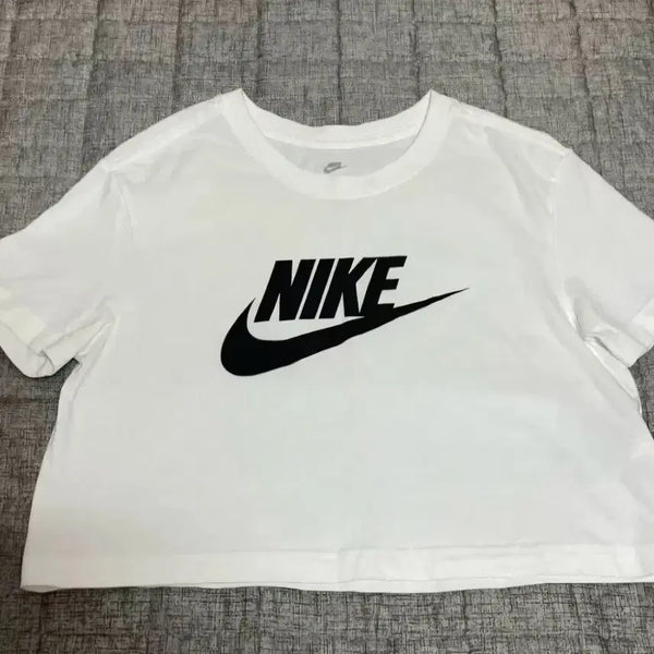 [BUNJANG] Nike Cropped Short-Sleeve T-Shirt White / 나이키 크롭  반팔 티셔츠 화이트