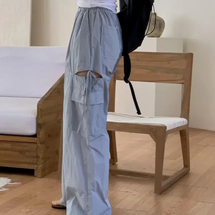 [BUNJANG] Split Ribbon Cargo Nylon Pants (Black) / 트임 리본 카고 나일론 팬츠 (블랙)