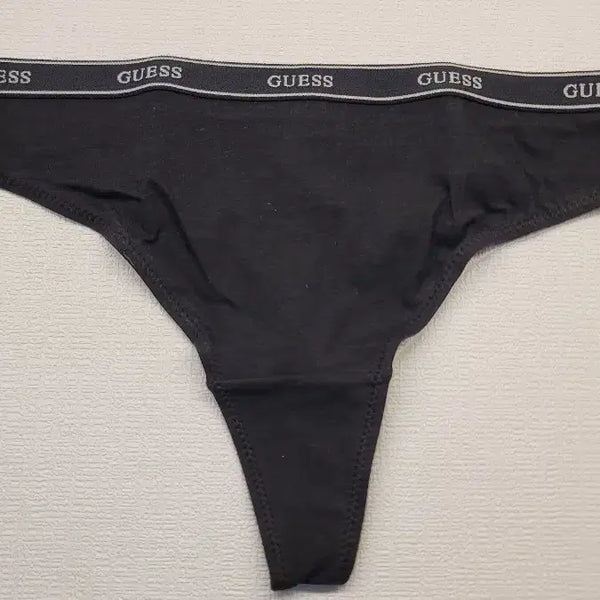 [BUNJANG] Guess Women's T-Panty Black Size 100 / 여성 티팬티 (새상품) 100