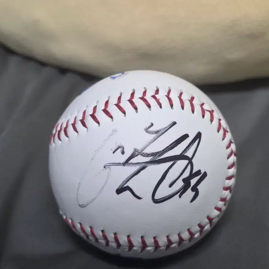 [BUNJANG] Samsung Lions Bae Chan-seung Autographed Baseball / 삼성라이온즈 배찬승 싸인볼