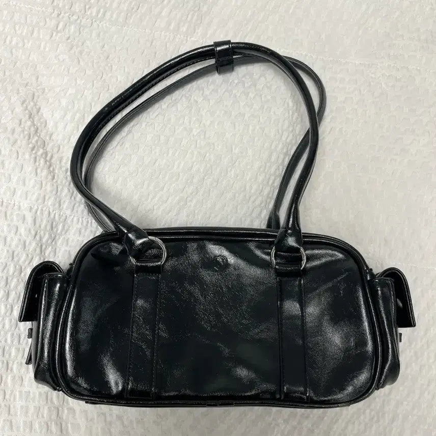 [BUNJANG] Reneol Cuddle Shoulder Bag / 르네오로 커들 숄더백 가방