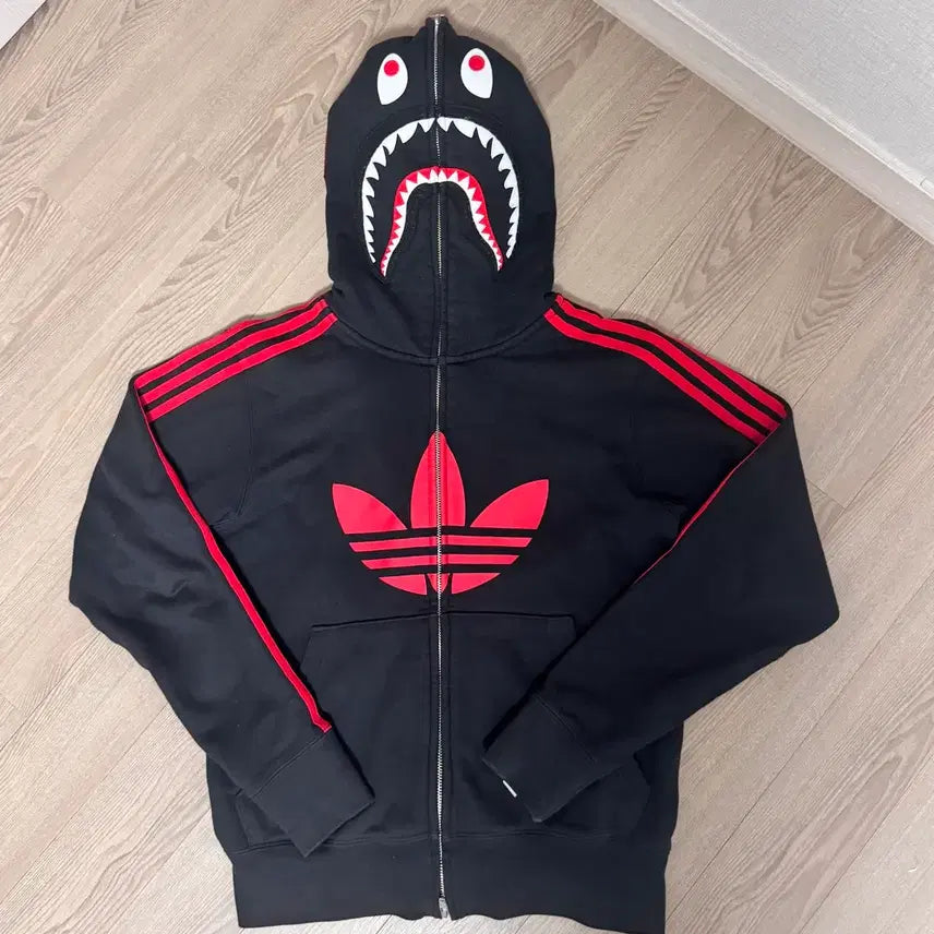 [BUNJANG] BAPE x Adidas Shark Hoodie / 베이프 아디다스 샤크 후드집업