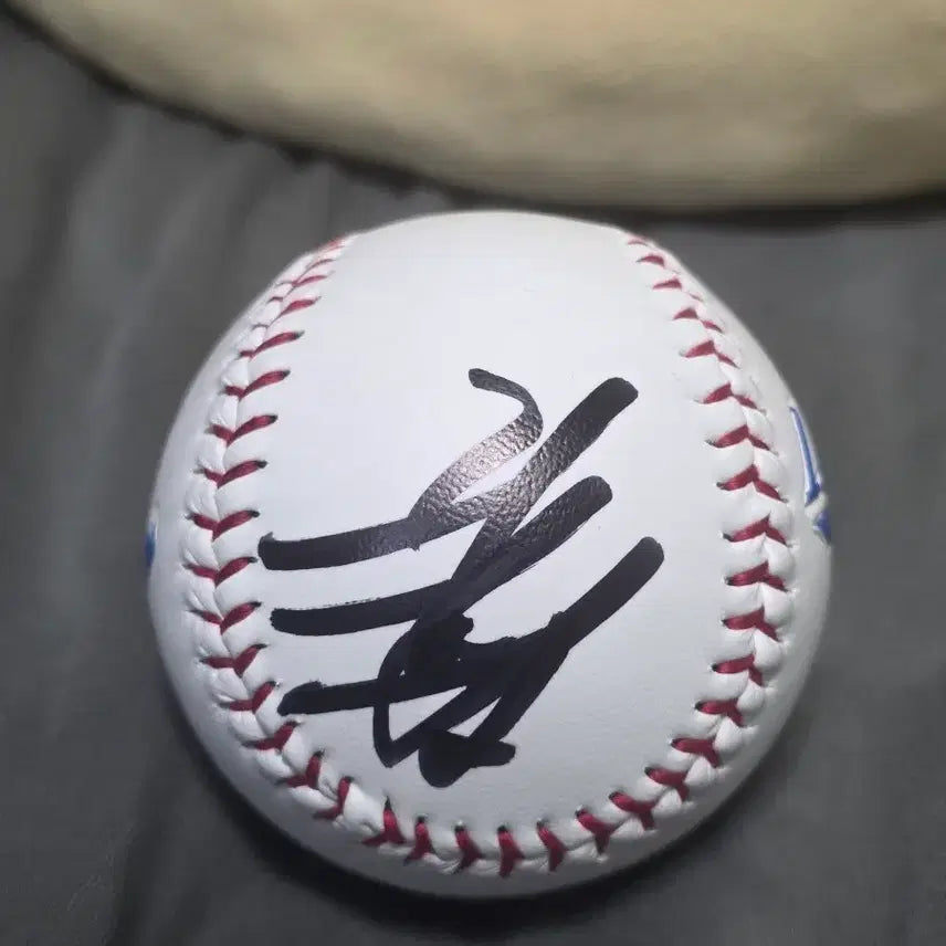 [BUNJANG] Samsung Lions Gu Ja-wook Signed Baseball / 삼성라이온즈 구자욱 싸인볼