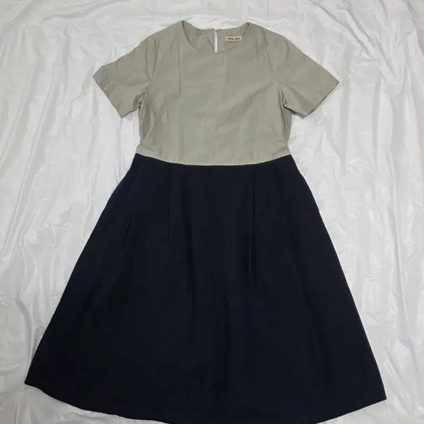 [BUNJANG] Marie Claire Dress / 마리끌레르 원피스 (55추천)