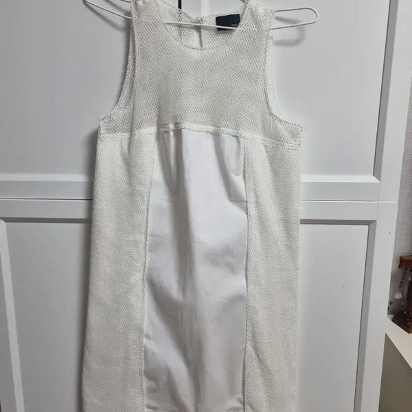 [BUNJANG] Fendi Qpro White Dress Size 38 / 우아한 정품 펜디 큐프로 화이트 원피스 38사이즈 fendi