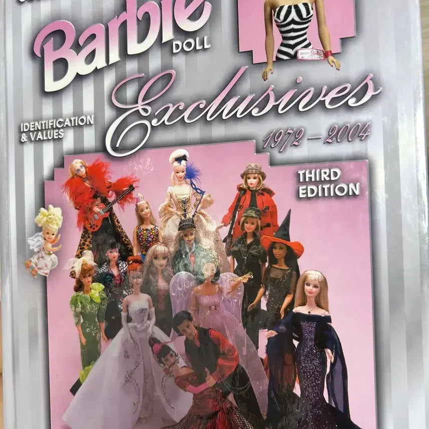 [BUNJANG] Vintage Barbie Doll Collector's Book Encyclopedia / 빈티지 바비 인형 콜렉터북 컬렉터즈 백과사전
