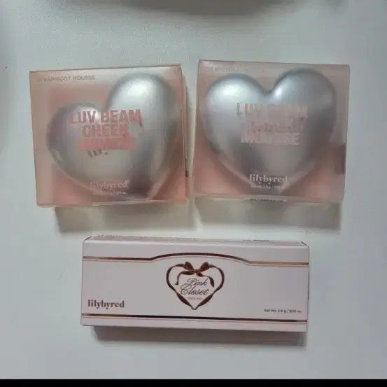 [BUNJANG] Lilybyred Love Beam Cheek Mousse & Mood It Palette / (미개봉) 릴리바이레드 릴바레 봄웜. 뉴트럴 화장품 팝니다