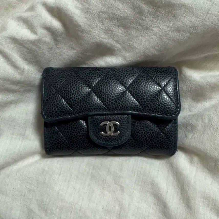 [BUNJANG] Chanel Classic Card Holder Caviar Black Silver Hardware / 샤넬 클래식 카드지갑 캐비어 블랙 은장