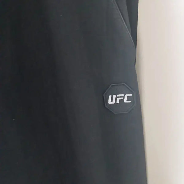 [BUNJANG] UFC Logo Black Training Pants - Demon Slayer Limited Edition / UFC 로고 블랙 트레이닝 바지 (귀멸의칼날 한정판 모델)