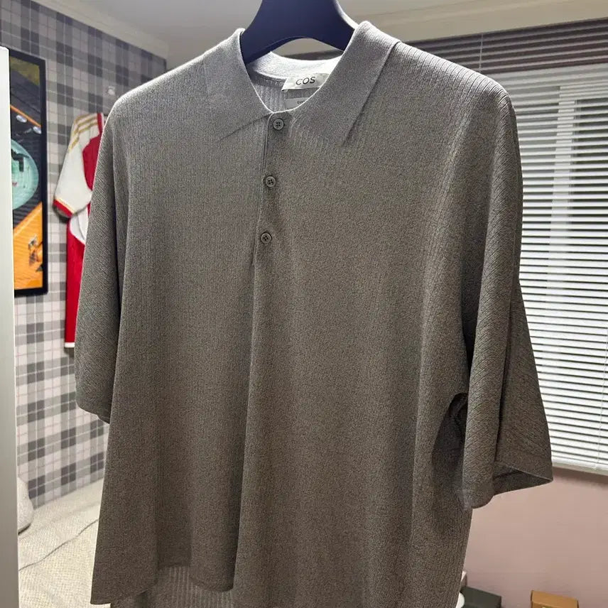 [BUNJANG] COS Oversized Knit Polo Shirt Grey / COS 오버사이즈 니트 폴로셔츠 그레오