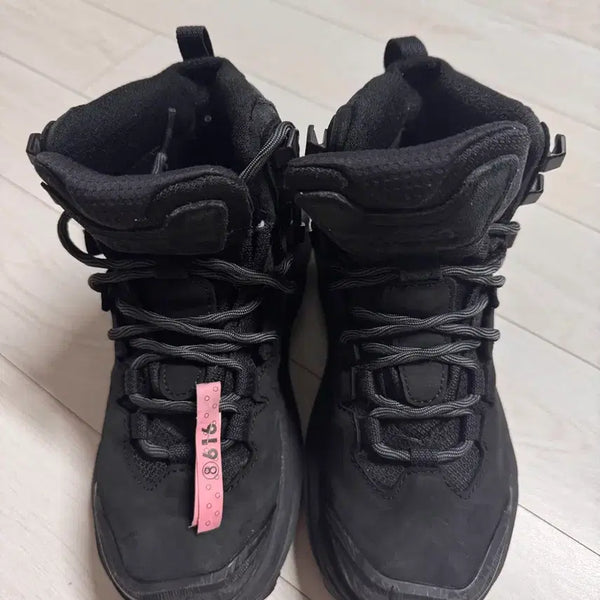 [BUNJANG] Hoka Kaha 3 GTX Hiking Boots Black / 호카 카하 3 GTX 등산화 220 블랙