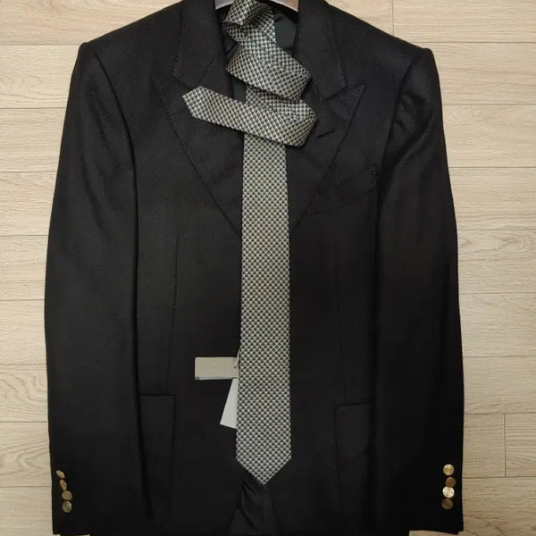 [BUNJANG] Tom Ford Geometric Necktie / 톰포드 검흰 지오메트릭넥타이