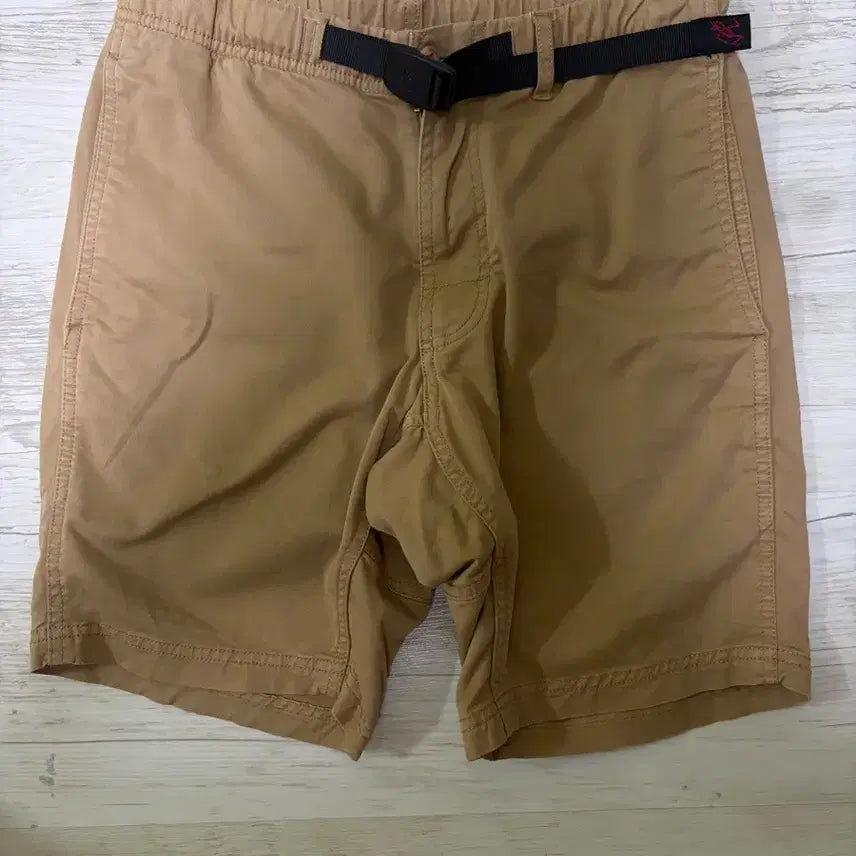 [BUNJANG] Gramicci Shorts Beige Khaki Size S / [S] 그라미치 반바지 베이지 카키 쇼츠