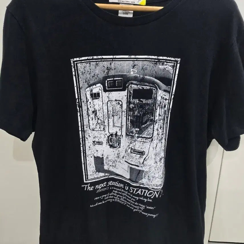 [BUNJANG] Backside of Tokyo Graphic T-Shirt (Size L) / 블랙 그래픽 티셔츠 L사이즈