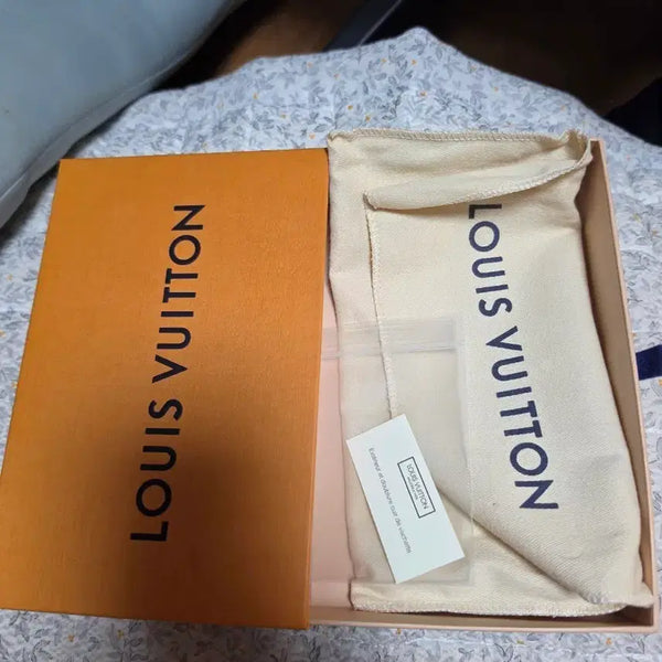 [BUNJANG] Louis Vuitton Epi Long Wallet / 루이비통 에삐 장지갑 판매