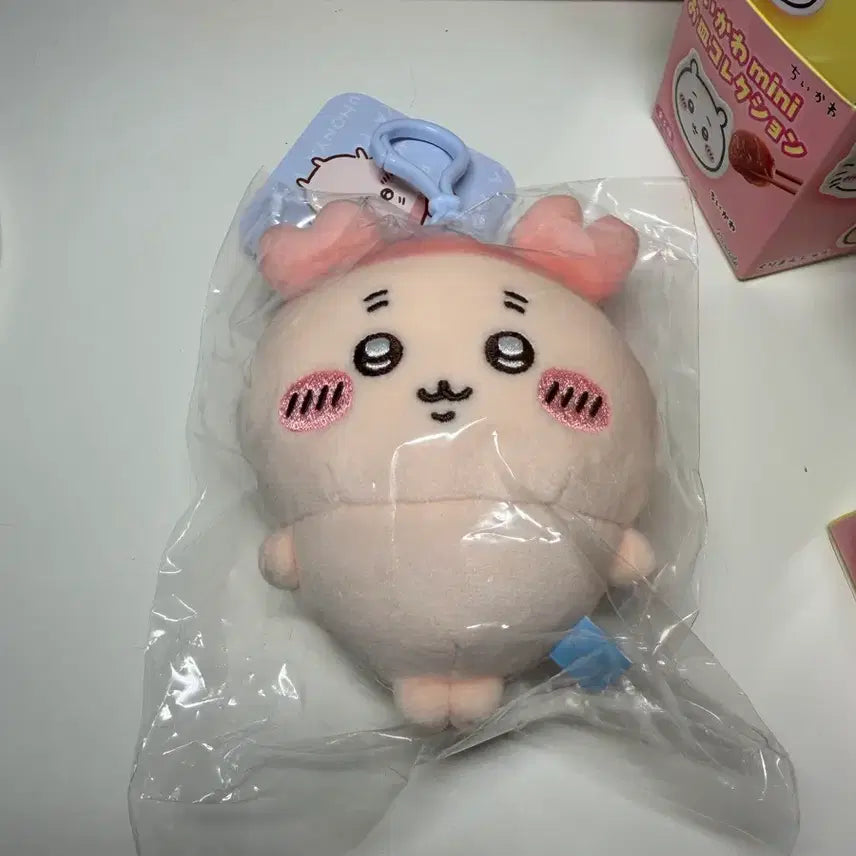[BUNJANG] Chiikawa Fukuoka Pop-up Bookstore (Kani) Plush - First Edition, Sealed / 후쿠오카 치이카와 팝업 카니 헌책방 초판