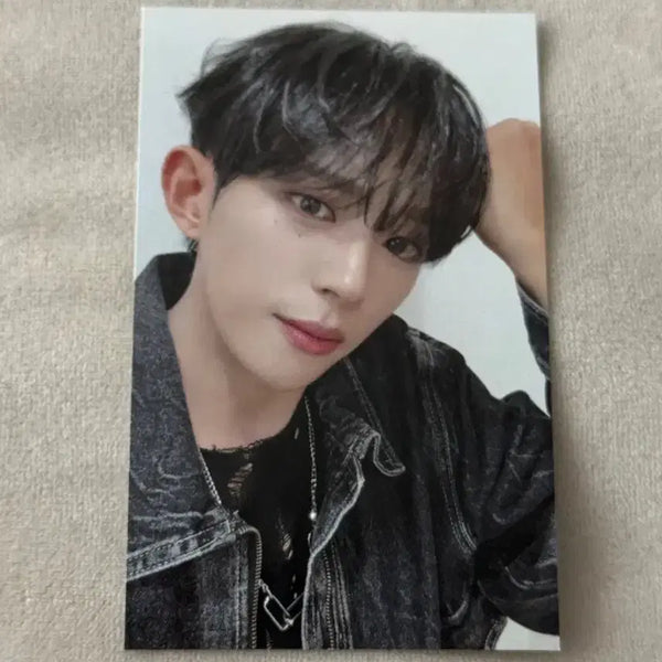 [BUNJANG] Xdinary Heroes Jun Han Emotion Japan HMV POB Photocard / 다크비 디원 이모션 일본 HMV 미공포 특전 포카