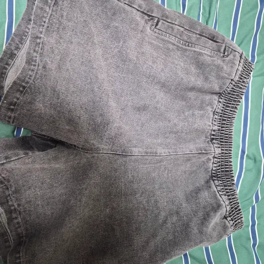 [BUNJANG] PEACEMINUSONE Denim Shorts / 피스마이너스원 데님 반바지