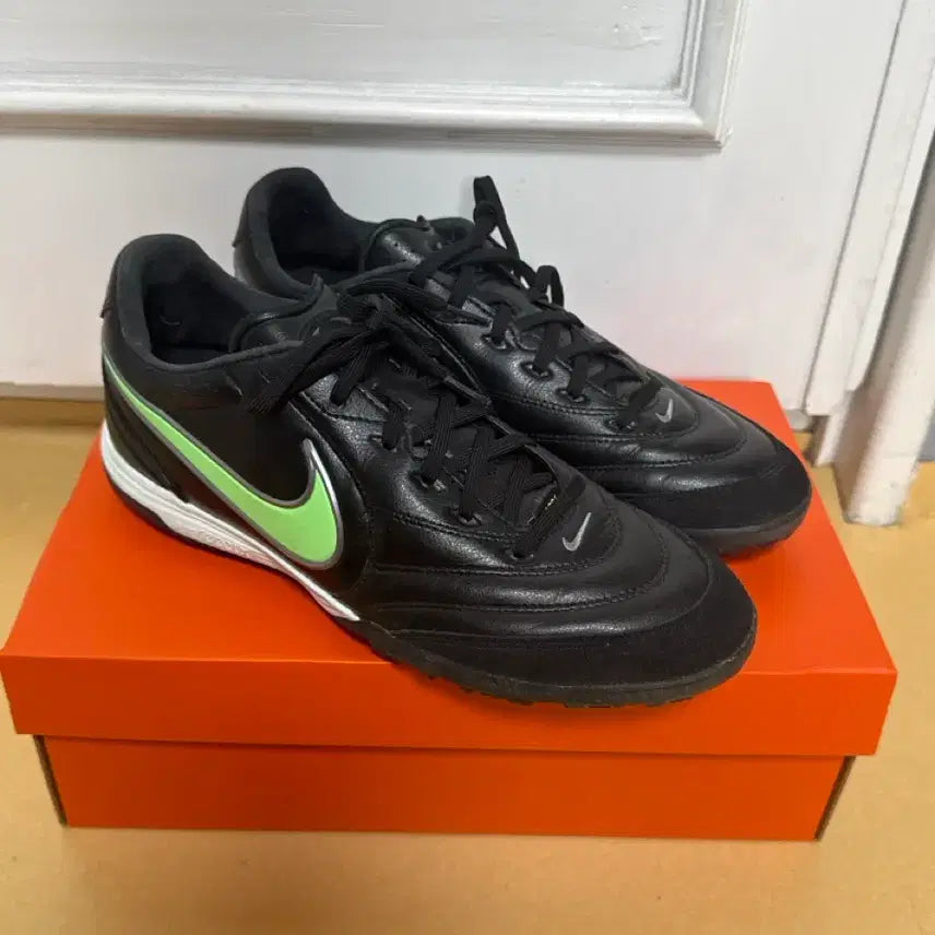 [BUNJANG] Nike Tiempo Ligera Pro TF Soccer Cleats (Size 280) / (마지막 가격)나이키 티엠포 리게라 프로 tf 280