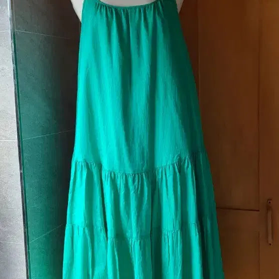 [BUNJANG] Green Strap Maxi Dress / 그린 스트랩 맥시 드레스 휴가룩