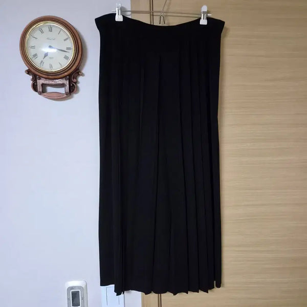 [BUNJANG] UVA Black Pleated Long Skirt / 진도 우바(UVA) 블랙 플리츠 롱 스커트