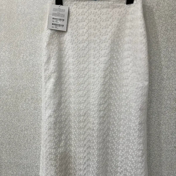 [BUNJANG] NA.MU Embroidered White Long Skirt / 화이트 자수 스커트.(나무.)