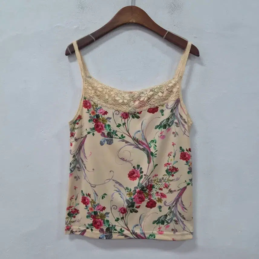 [BUNJANG] Floral Lace Camisole / 플로럴 레이스 나시
