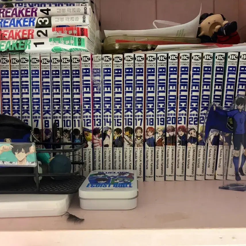 [BUNJANG] Blue Lock Manga Volumes 1-34, Episode Nagi 1-2, Character Book 2, Original Volumes 27-29 / 마지막할인)블루록 만화책 1~34/ 에피나기1~2/캐릭터북2/원서27~29