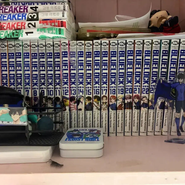 [BUNJANG] Blue Lock Manga Volumes 1-34, Episode Nagi 1-2, Character Book 2, Original Volumes 27-29 / 마지막할인)블루록 만화책 1~34/ 에피나기1~2/캐릭터북2/원서27~29