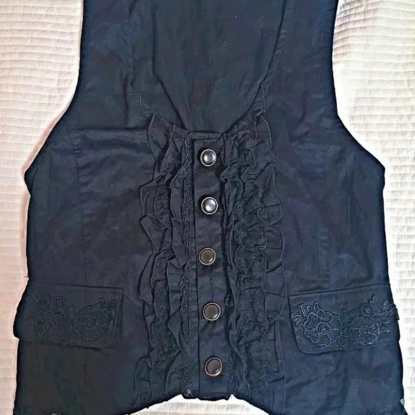 [BUNJANG] Axes Femme Vest / 급전 하루 할인)axes femme 엑시즈팜 베스트 조끼 공겜여주 고스
