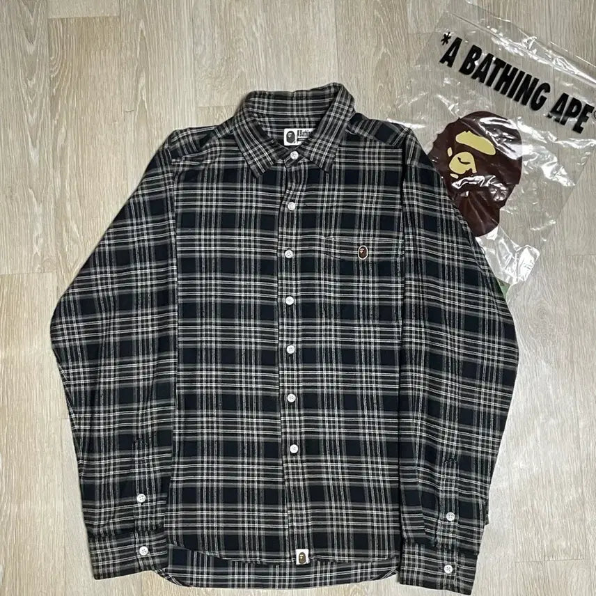 [BUNJANG] BAPE Checkered Shirt Black FW24 / [S] 베이프 체크셔츠 블랙 24fw