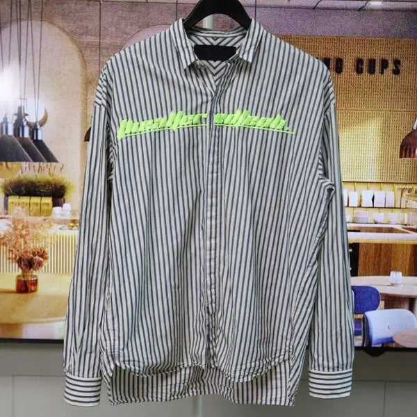 [BUNJANG] Juun.J Striped Embroidered Shirt / 깔끔한 스트라이프에 형광 자수 포인트 준지 셔츠 46
