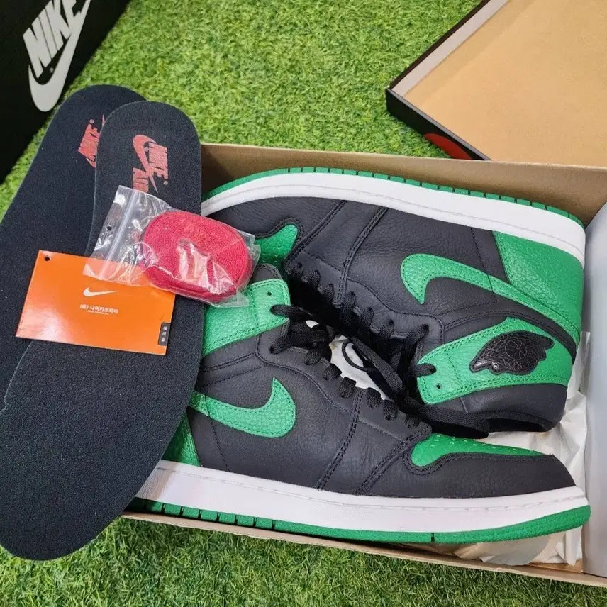 [BUNJANG] Nike Air Jordan 1 Retro High OG Pine Green Black 285 / [285] 나이키 에어조던1 레트로 하이 OG 파인그린블랙