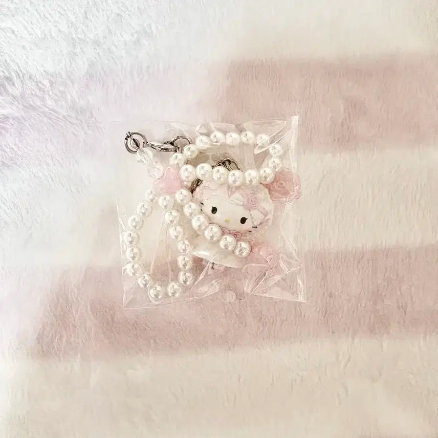 [BUNJANG] Sanrio Hello Kitty White Frill Wedding Keychain Doll My Melody Charmmy Kitty / 산리오 헬로키티 화이트 프릴 웨딩 키링 인형 마이멜로디 챠미키티
