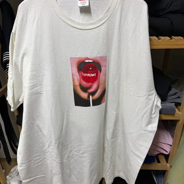 [BUNJANG] Supreme Lollipop T-Shirt White / 슈프림 롤리팝 티셔츠 화이트 - 24FW