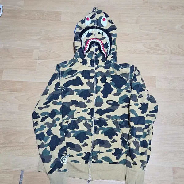 [BUNJANG] BAPE Yellow Camo Shark Full Zip Hoodie (Size M) / 정품) 베이프 황계 샤크 후드 M사이즈