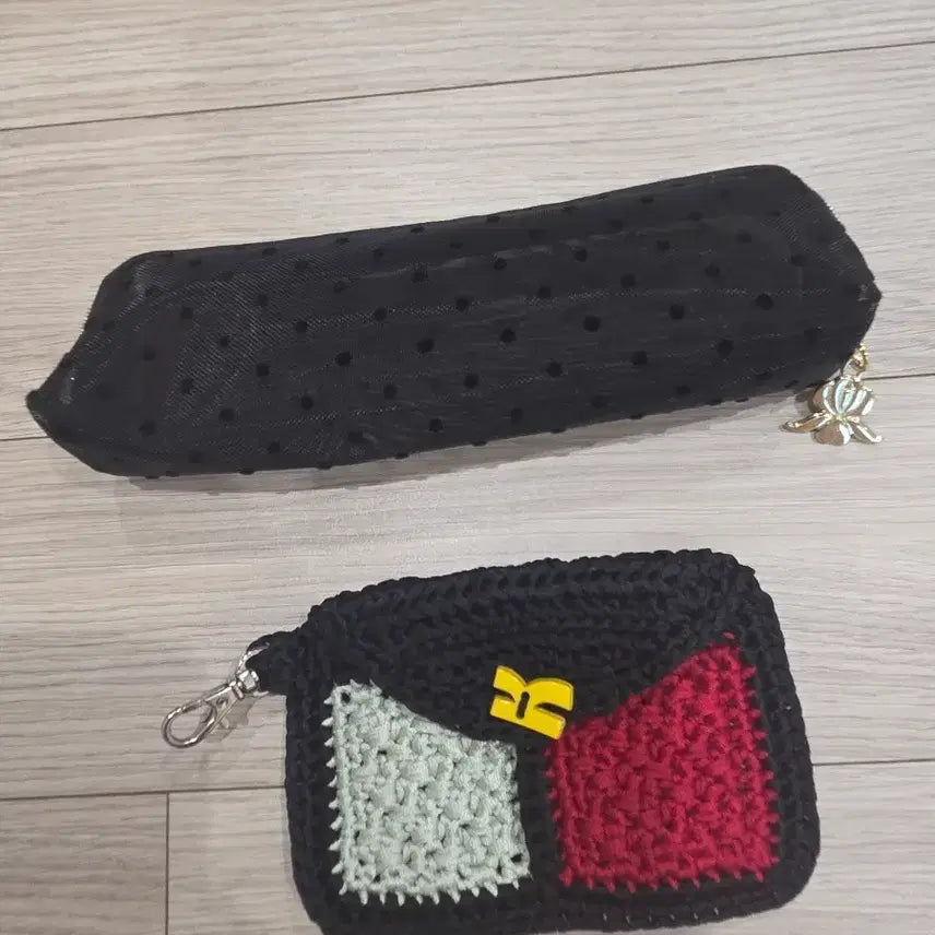 [BUNJANG] Sisley Pouch and Knit Wallet Set / 시슬리 파우치 및 니트 지갑