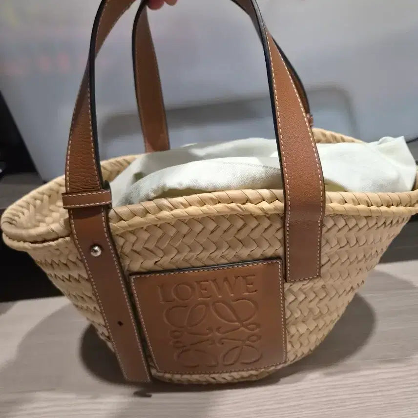 [BUNJANG] Loewe Raffia Small Basket Bag Brown / 로에베 라탄 스몰 브라운