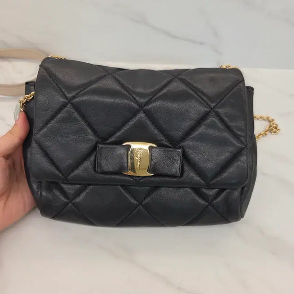 [BUNJANG] Salvatore Ferragamo Vara Bow Quilted Chain Bag / 정품 페라가모 바라보우 퀼팅 체인백