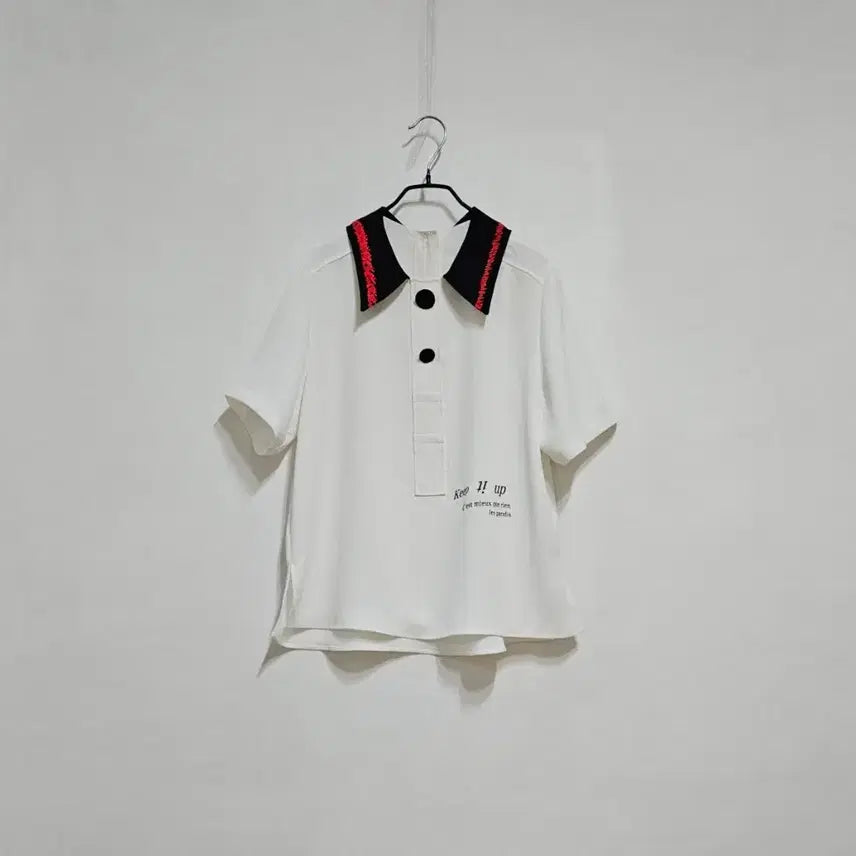 [BUNJANG] VOV Embroidered Collar Blouse / VOV 자수카라 블라우스