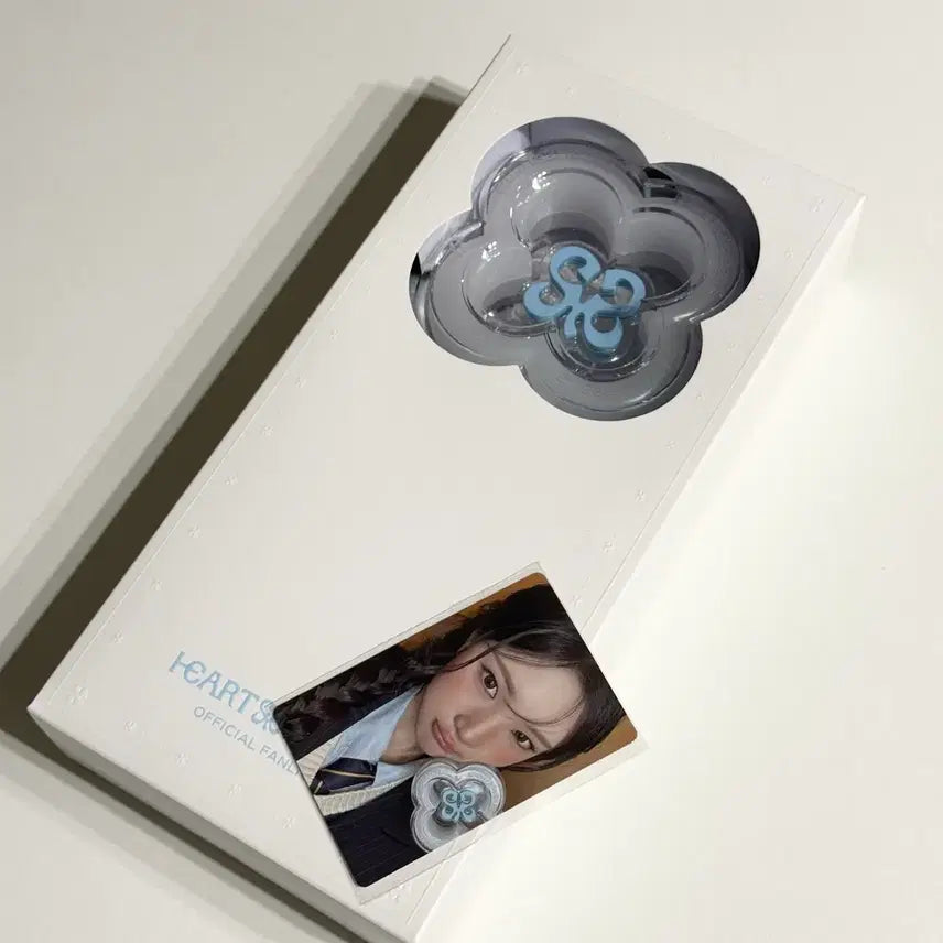 [BUNJANG] HATO HA Glow Stick Photocard / 하투하 응원봉 주은 포카 포함 미사용