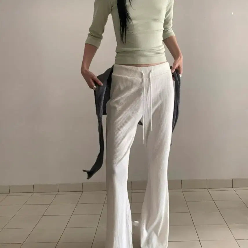 [BUNJANG] Slim Fit Ribbed Banding Bootcut Training Long Pants / 슬림핏 골지 밴딩 부츠컷 트레이닝 팬츠 롱팬츠