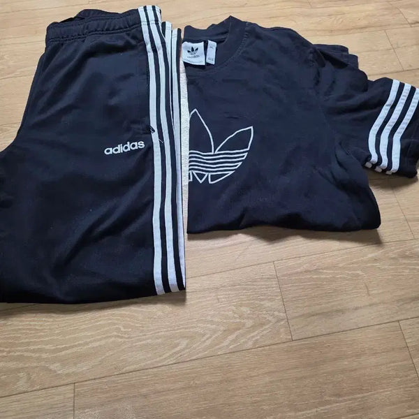 [BUNJANG] Adidas T-Shirt (Size 105) and Training Pants (Size M) Set / 아디다스 반팔105 티셔츠 앤 트레이닝 바지M 길이100cm.세트