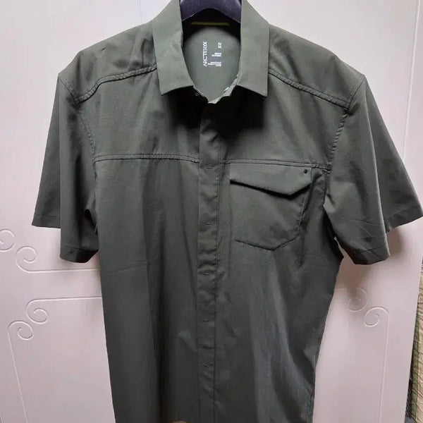 [BUNJANG] Arc'teryx Functional Short-Sleeve Shirt / 아크테릭스 기능성 반팔 남방