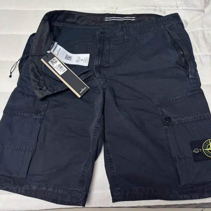 [BUNJANG] Stone Island Cargo Shorts Black 36 / 스톤아일랜드 카고 반바지 블랙 36
