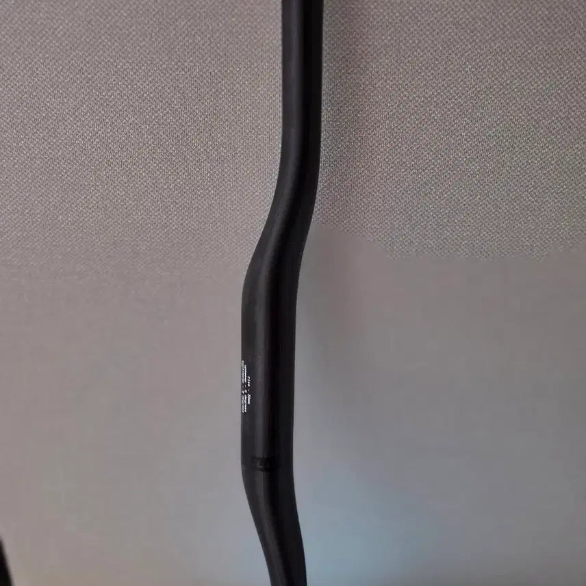 [BUNJANG] Cannondale HG SAVE Riser Carbon Handlebar / 캐논데일 카본 핸들바 HG SAVE RISER BAR