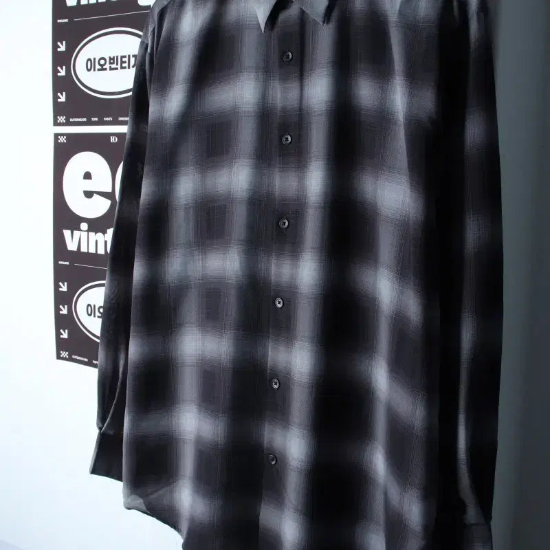 [BUNJANG] Gradient Check Lightweight Shirt (M-XL) / (M-XL) 셔츠 남방 체크 그라데이션 블랙 경량-H34272